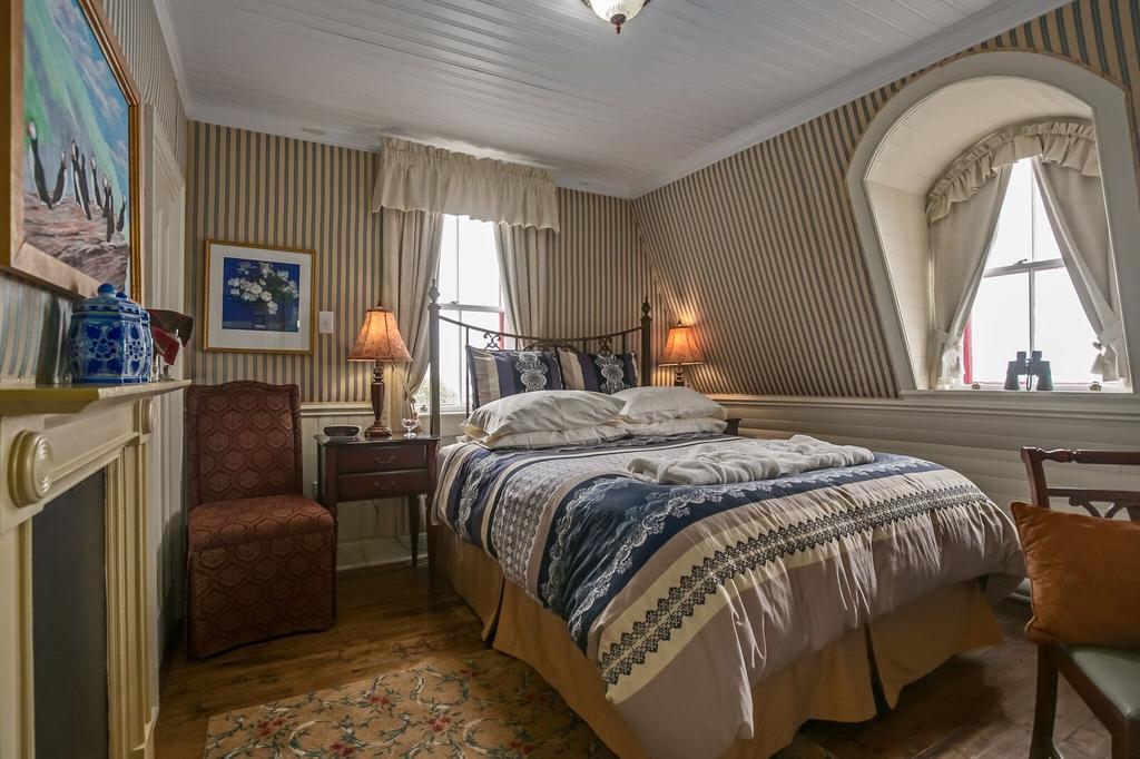 George House Heritage Bed And Breakfast Дилдо Экстерьер фото
