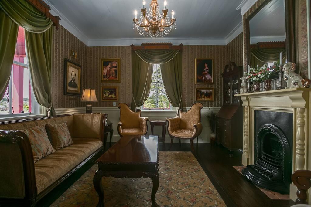 George House Heritage Bed And Breakfast Дилдо Экстерьер фото